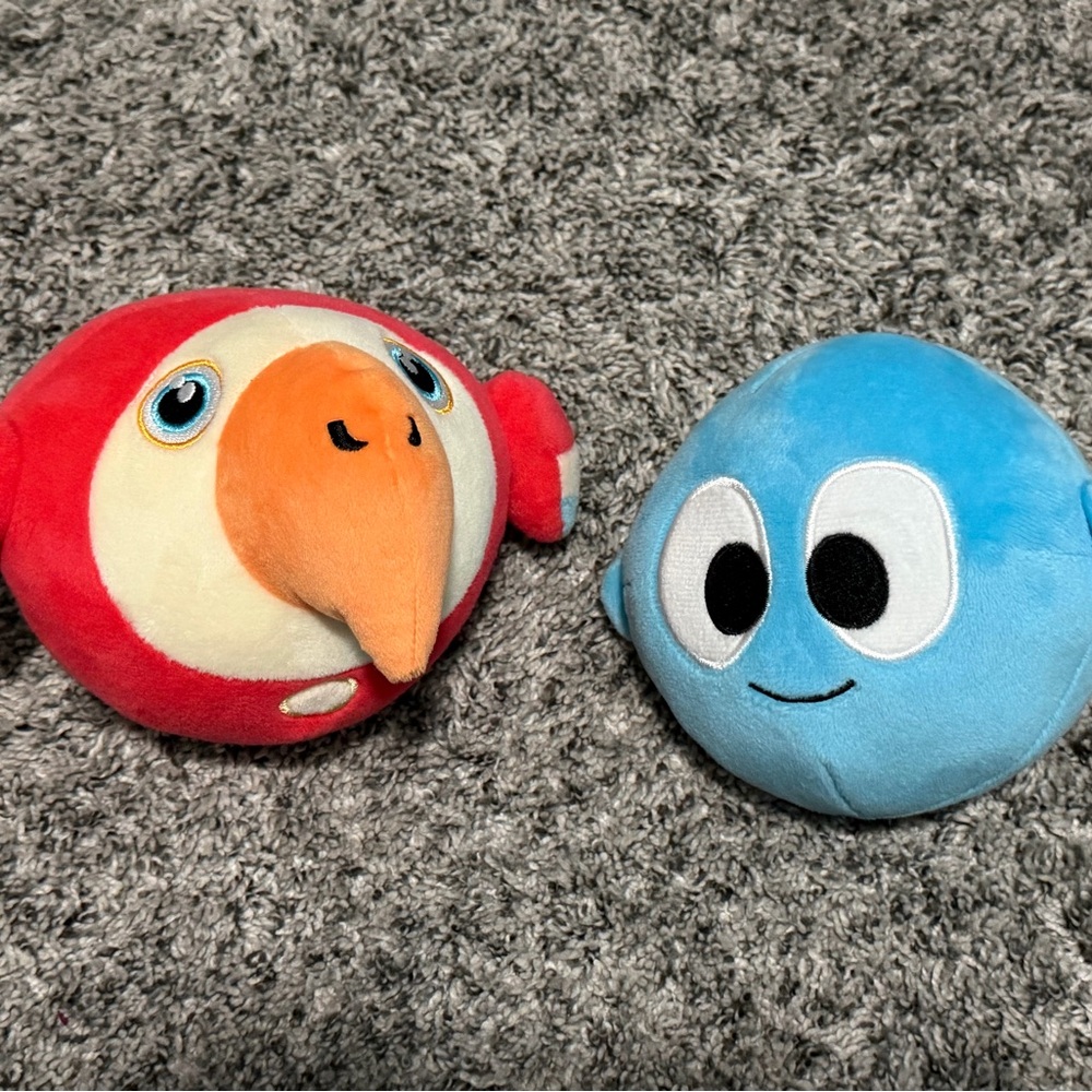 Babyfirst TV GooGoo and VocabuLarry Balls